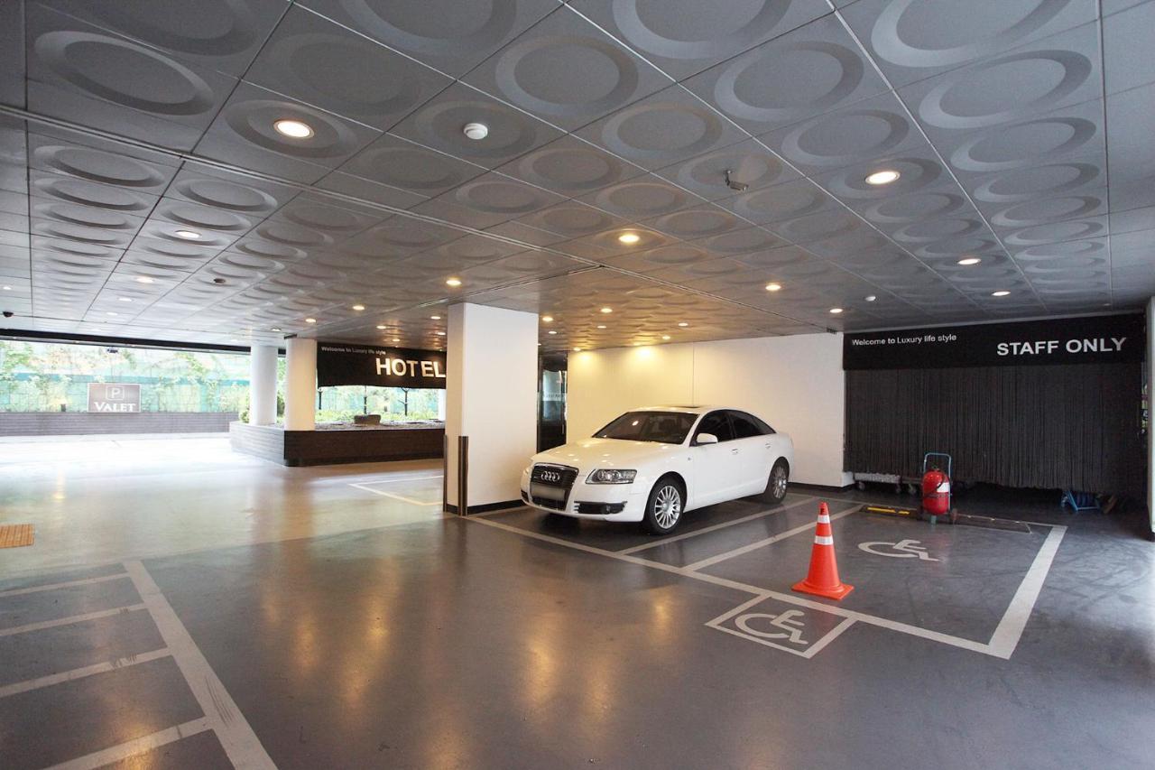 Yeongdeungpo Lifestyle F Hotel Seoul Exterior photo