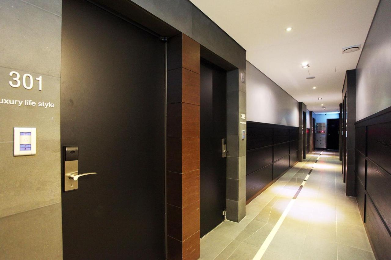 Yeongdeungpo Lifestyle F Hotel Seoul Exterior photo