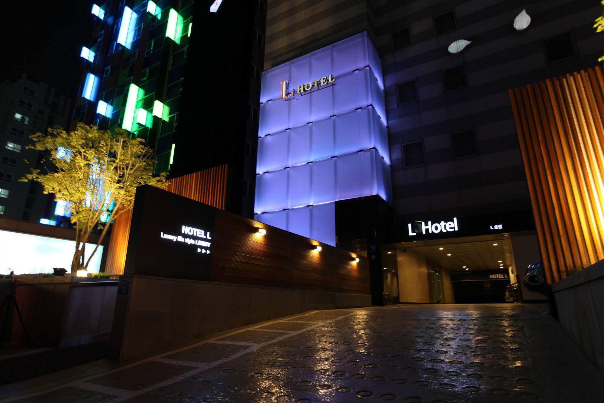 Yeongdeungpo Lifestyle F Hotel Seoul Exterior photo